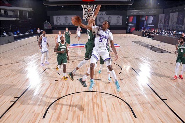 传球精度 传球精度