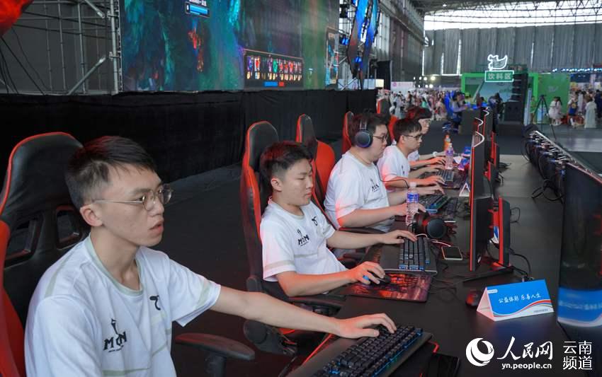 比赛中的表 比赛中的表